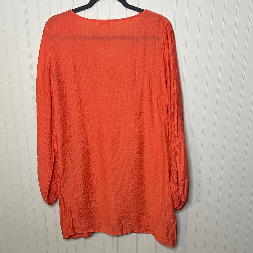 Umgee Salmon Orange Top - Picture 3 of 6
